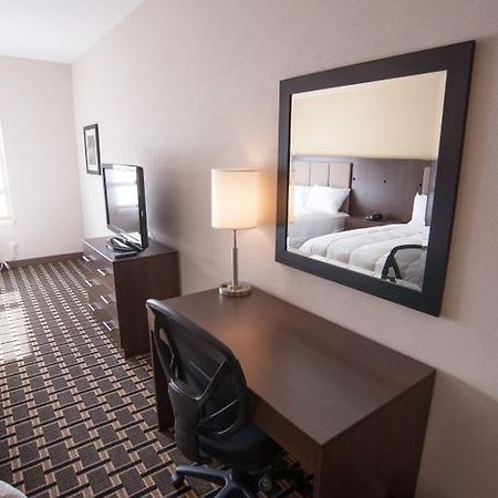 Western Star Inn & Suites Stoughton Pokój zdjęcie